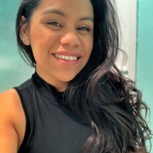 Meet your Posher, Nohemi